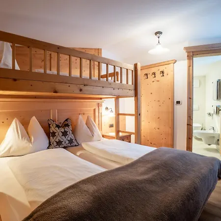 Cesa Ladina 4* Ortisei