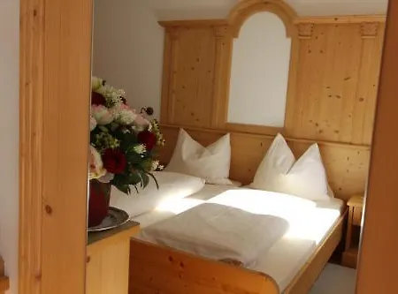 Cesa Ladina Lejlighedshotel Ortisei